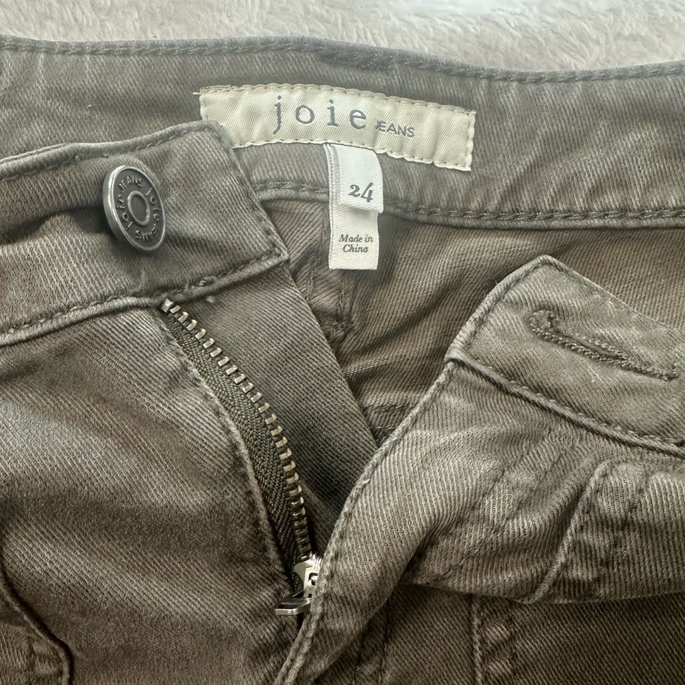 Joie So Real Skinny Green Pants with Sleek Stretch Fit - Picture 4 of 16
